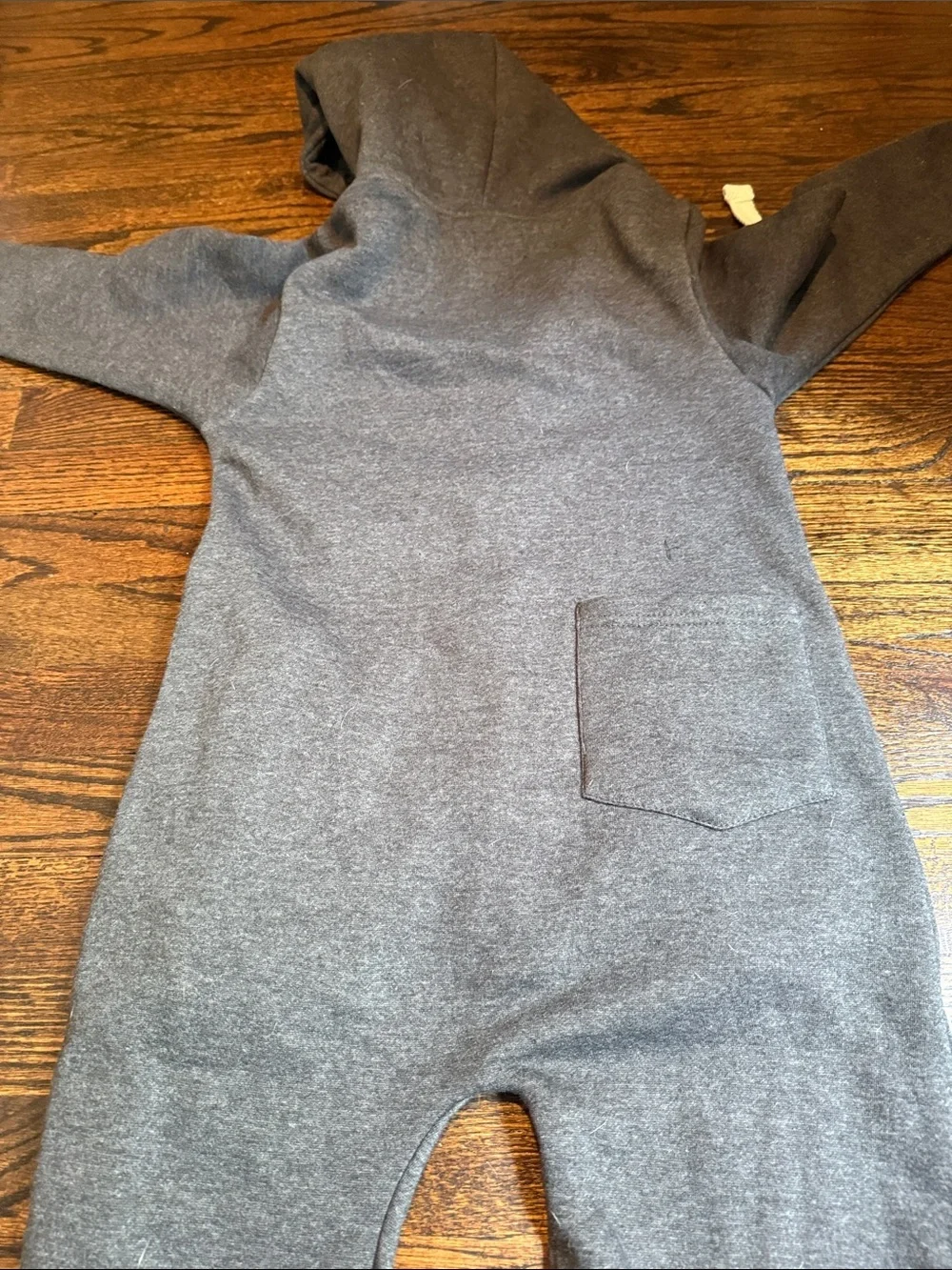 NWT Kids Charcoal Cozy Fleece Hooded Onesie – Unisex